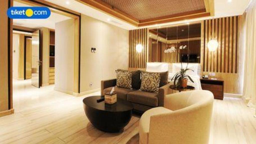 The Rinra Otel Makassar Dış mekan fotoğraf