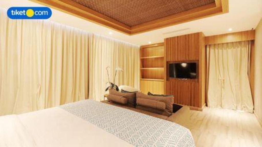 The Rinra Otel Makassar Dış mekan fotoğraf
